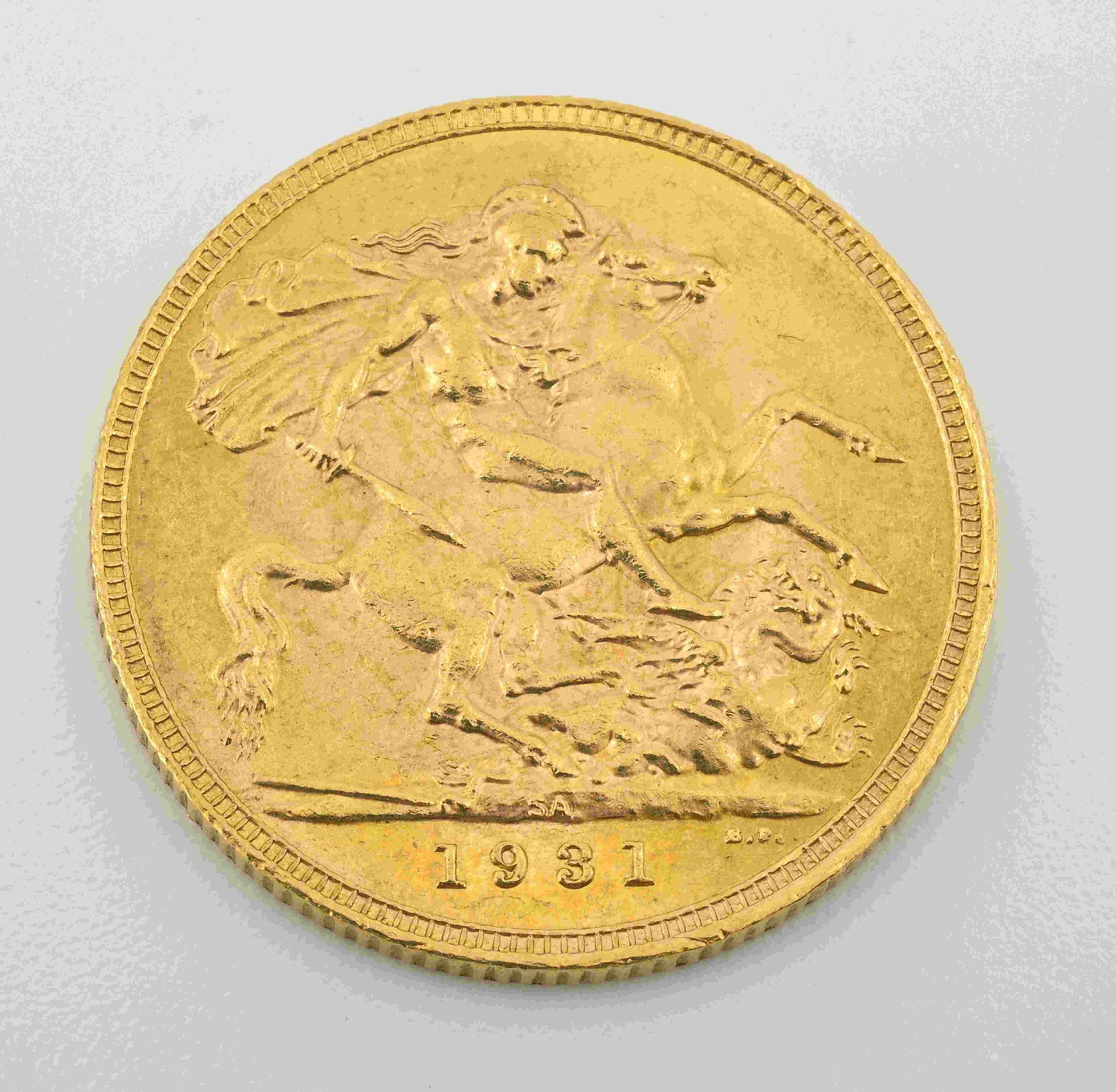 Null Sovrano Giorgio V 1931 in oro 916°°°
Buono stato. PN : 7,97 g.
Proprietà co&hellip;