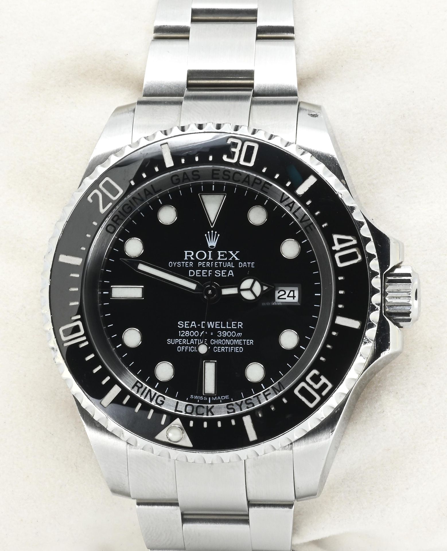 Null 
ROLEX. Oyster DEEPSEA-SEA-DWELLER. Chronograph Ref.116660 late 2000s or ea&hellip;