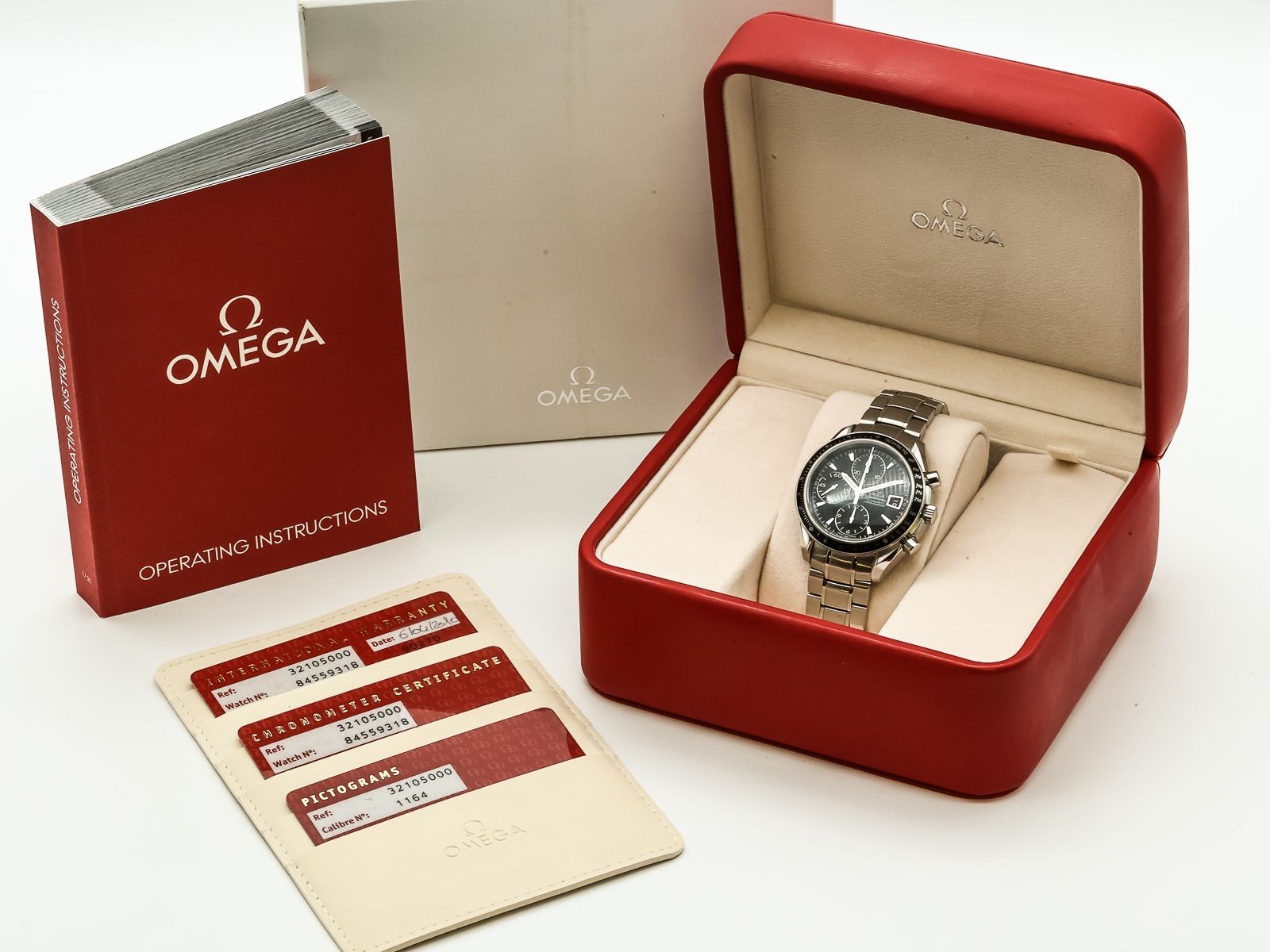 Null OMEGA Speedmaster Ref.32105000 N°84559318
Steel bracelet chronograph. Round&hellip;