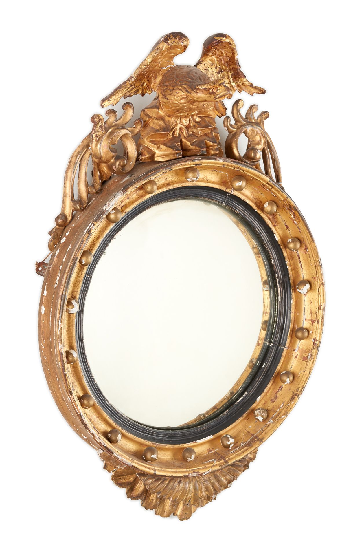 D'époque Napoléon III. 家具：镜子，被称为 "女巫"，用镀金的木头和黑色的铜锈，上面有一只鹰。

尺寸：94 x 60,5厘米。
