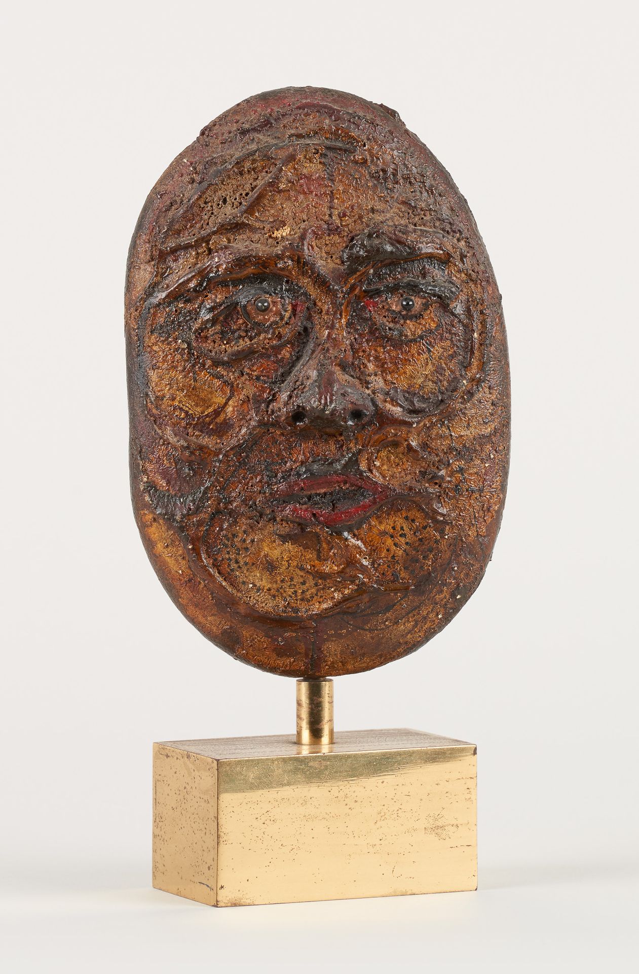 Octave LANDUYT École belge (1922) Terracotta sculpture: Face.

Signed: O. Landuy&hellip;