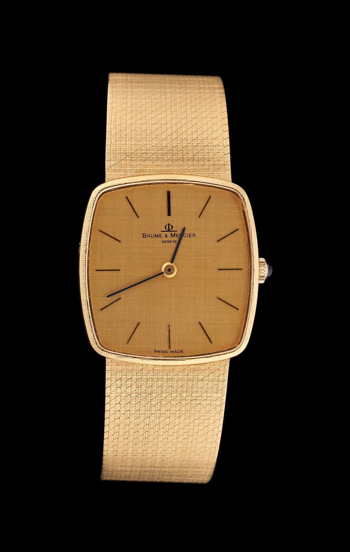 BAUME & MERCIER. Timepieces: Men's wristwatch in 18K gold, winding mechanism wit&hellip;
