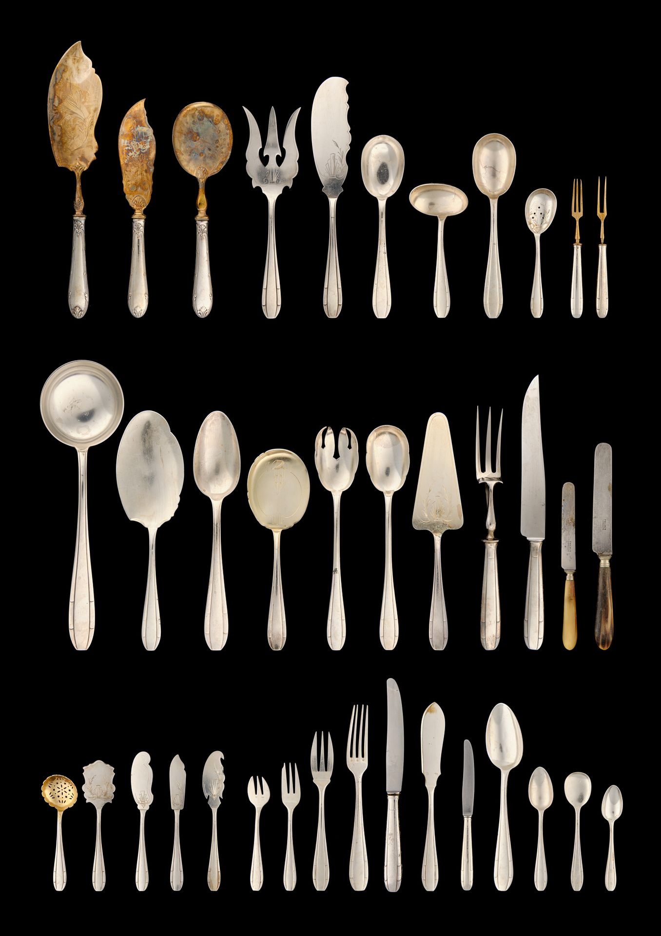 TRAVAIL FRANÇAIS. Silverware: Silver-plated household set consisting of eleven t&hellip;