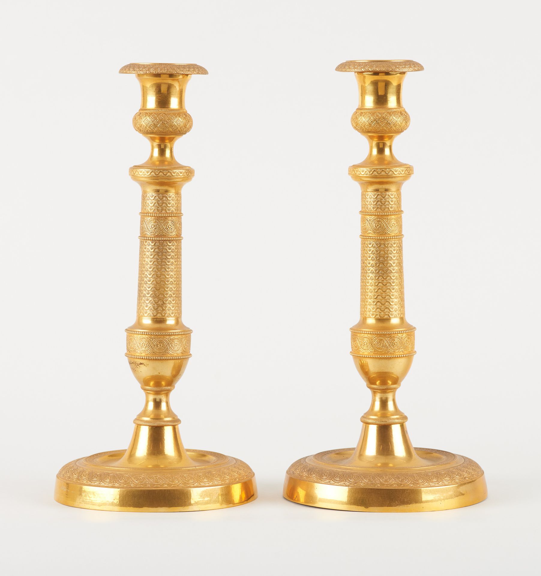 Travail français 19e. Luminary: Pair of candlesticks in gilded bronze.

Size: H.&hellip;