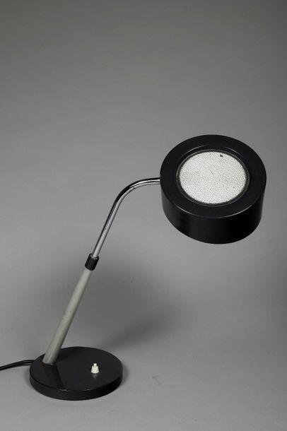 Null Charlotte PERRIAND (Paris 1903 - Paris 1999)

LAMPE de bureau, modèle 600, &hellip;