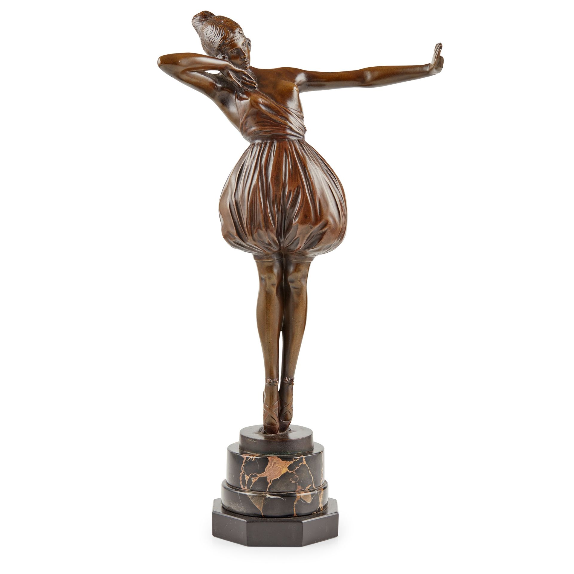 BRUNO ZACH (1891-1935) FIGURE OF A DANCER en bronze, reposant sur un socle en ma&hellip;