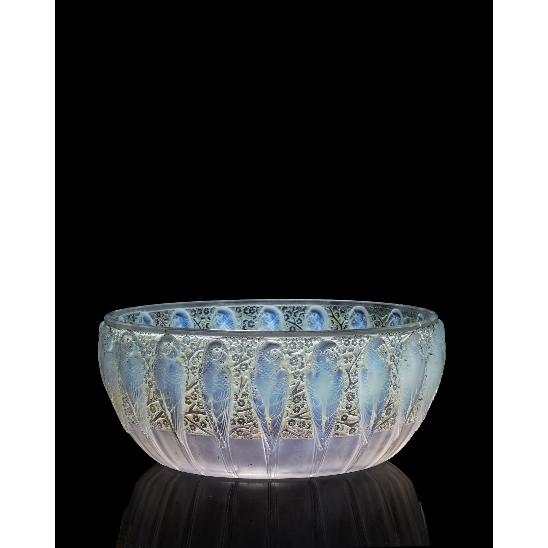 René Lalique (French 1860-1945) PERRUCHES BOWL, NO. 419 designed 1931 opalescent&hellip;