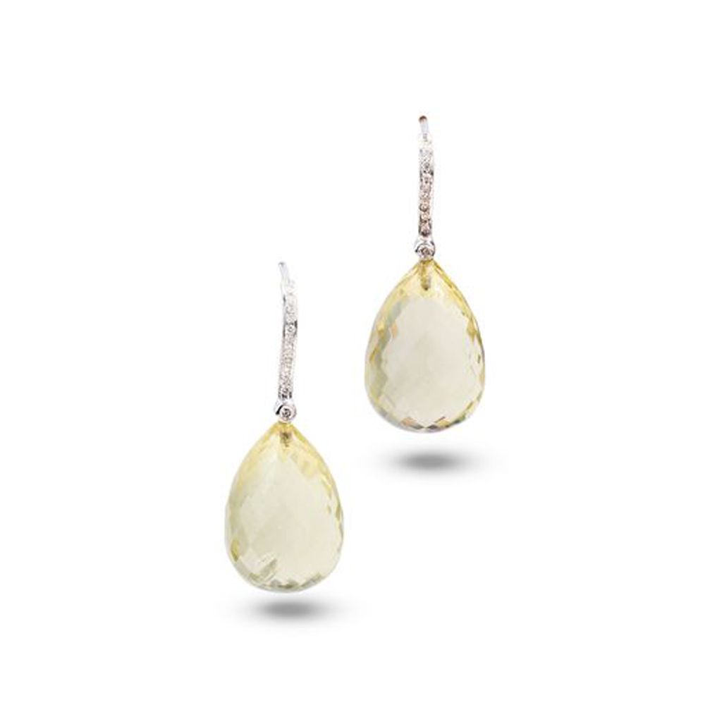 A pair of citrine and diamond earrings La citrine taillée en briolette, sur une &hellip;
