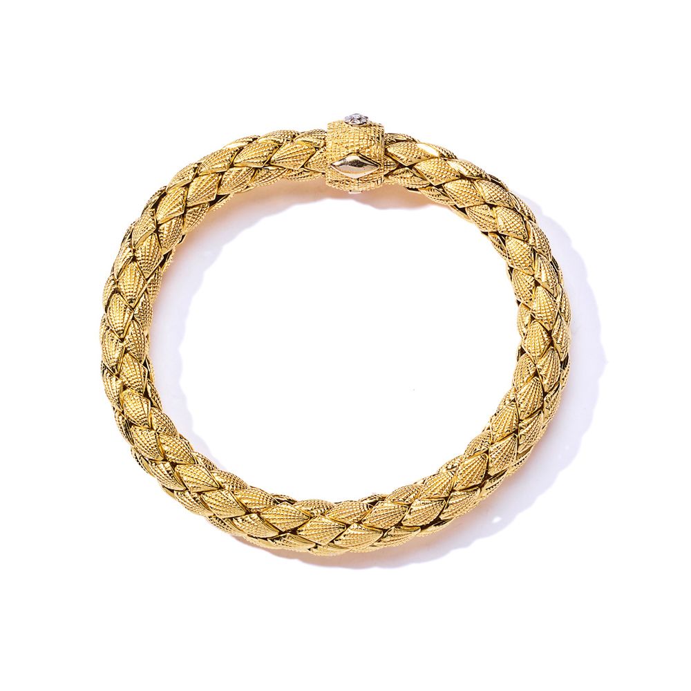 Chimento: A fancy-link bracelet Composed of textured lozenge-shaped links on a s&hellip;