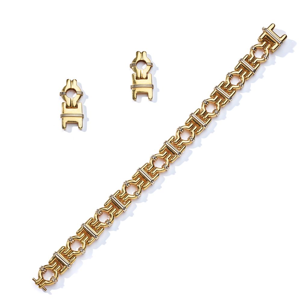 Kria: A fancy-link bracelet and earrings Each of bi-coloured geometric design li&hellip;