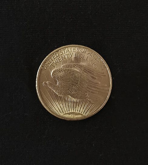 Null 1 pièce de 20 dollars U.S. Eagle en or. 

Année 1908. 

Poids : 33,3 g.