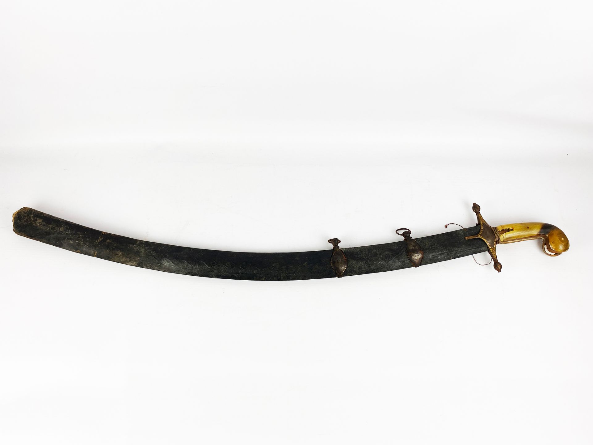 Null Oriental sword called Kilij.
Horn and blackened iron mount with gold rings.&hellip;