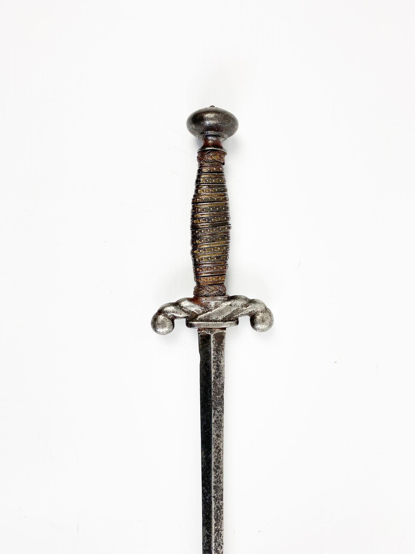 Null Bedside sword, early 18th century.
Iron mounting.
Pommel in the shape of a &hellip;