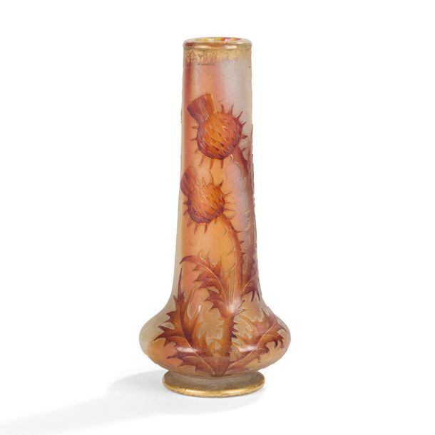 Null DAUM NANCY 
Chardons 
Vase oignon miniature sur talon. Épreuve en verre au &hellip;