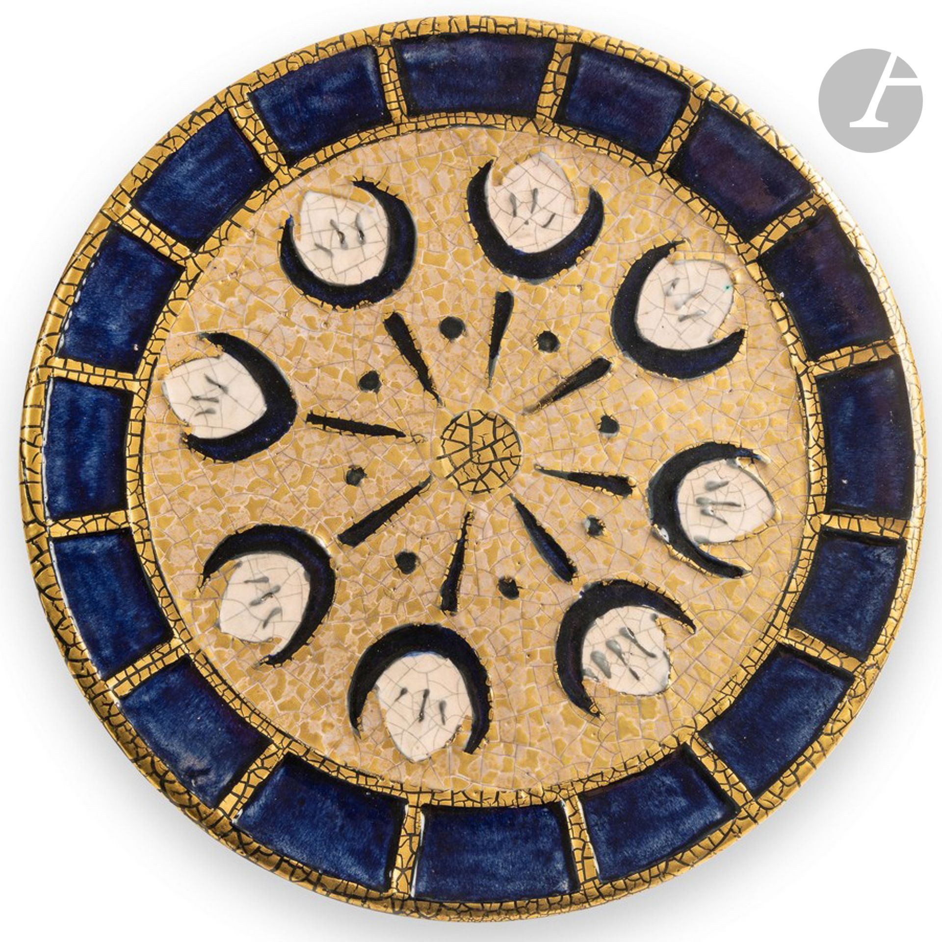 Null ANDRÉ METTHEY (1871-1920)
非常有风格的郁金香和几何图案大
圆盘可悬挂。
多色珐琅彩陶瓷证明；装饰（花卉和几何图形）和周边都有&hellip;