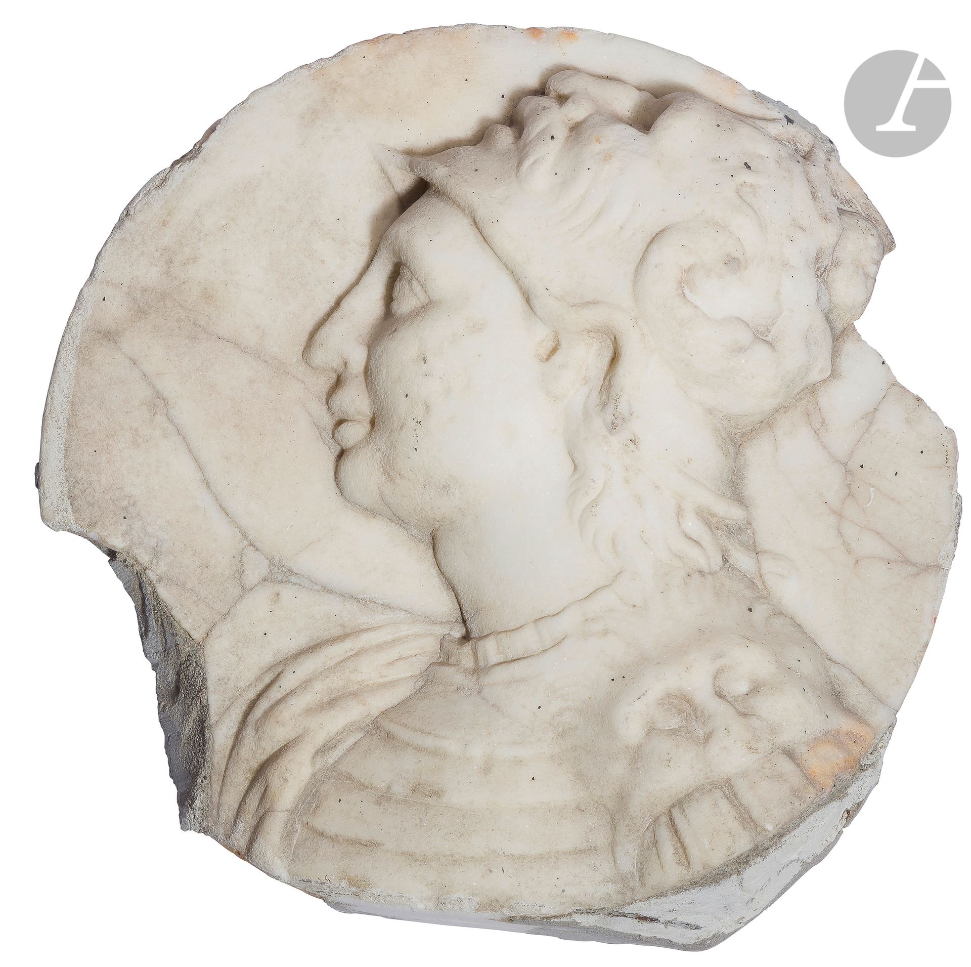Null 大理石雕刻的Minerva形象奖章；（磨损，事故和丢失的部分
）17世纪
。

D : 26 cm
