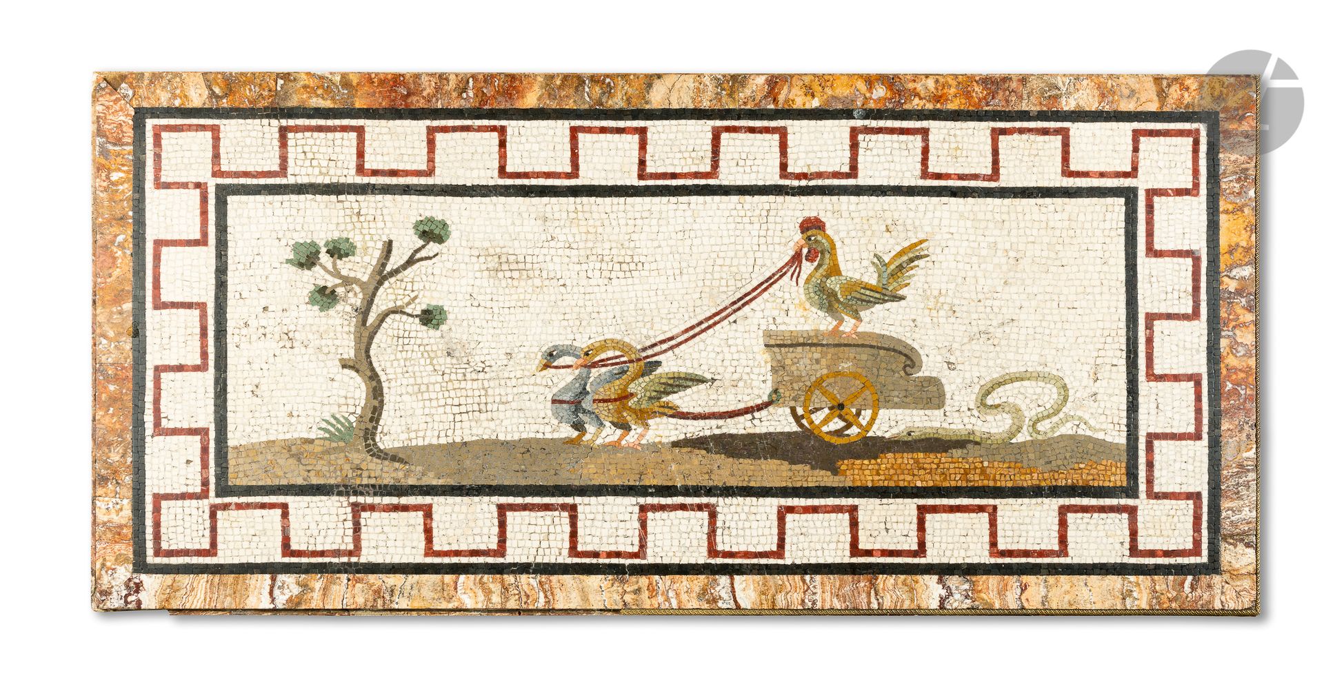 Null 长方形马赛克，显示两只手掌拉着一只由公鸡带领、被
蛇
追赶的大马车
石质魔方19
世纪，1-2世纪的罗马风格118
x 59厘米
