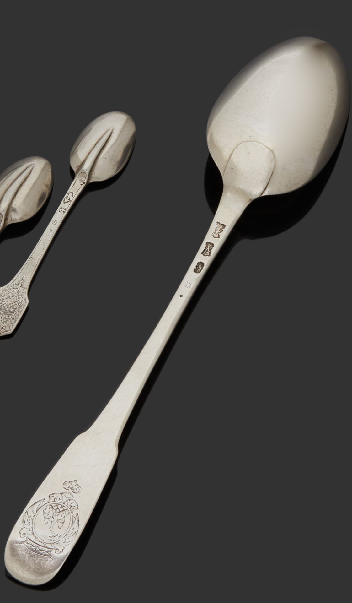 Null MONTPELLIER 1725
Un cucchiaio da ragù in argento, modello uniplat, la spato&hellip;