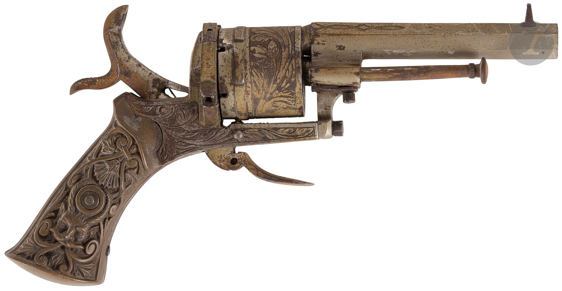 Null Lefaucheux系统针刺左轮手枪，六发，7毫米口径

带边的桶。雕刻的气缸和框架。折叠触发器。雕刻的木质股票板。

E.M. 大约1870年。