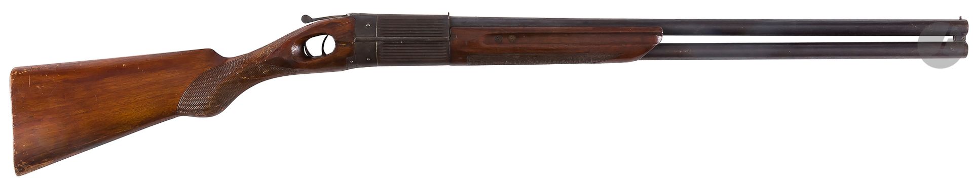 Null Pieper "无行动47 "霰弹枪，双发12-65口径，拔枪器。
重叠的61厘米的桶。
双扳机嵌在后膛后部的木头里。胡桃木的半截手枪枪托，部分为方形&hellip;