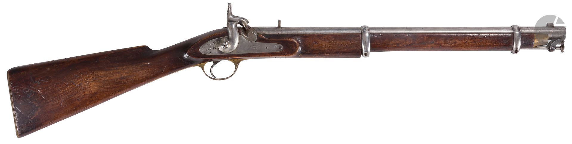Null 英国 "恩菲尔德 "1853年打击火枪
，53厘米圆管，带瞄准系统
。
伯明翰1869年 "的平头锁，
皇冠下印有 "EIG"
。
铁和黄铜配件。杆在&hellip;