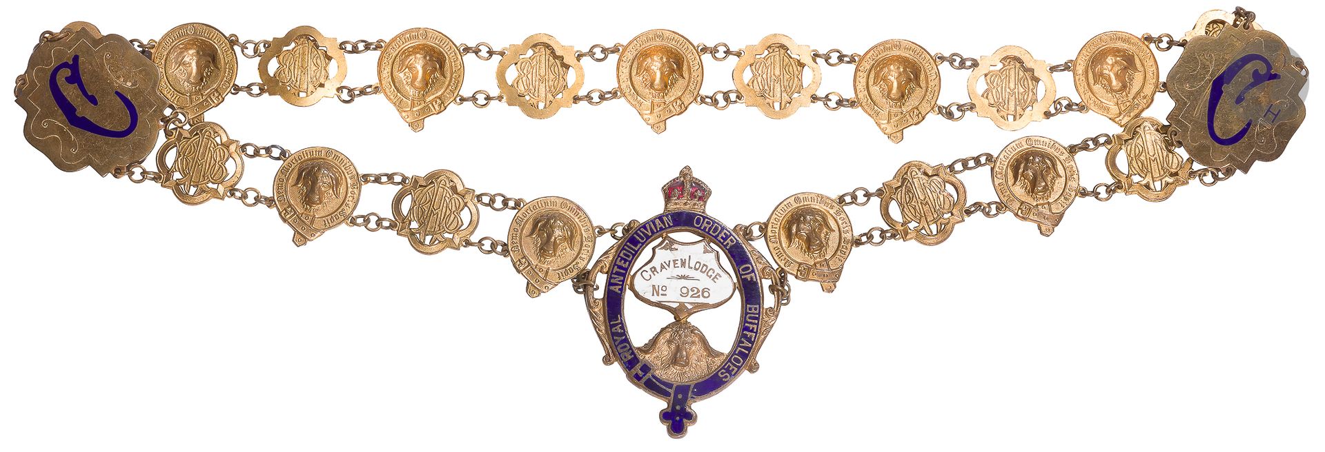 Null "Royal Antediluvian Order of Buffaloes "
大型兄弟会项链，装饰有印有水牛头的铜质奖章，与编号为 "RAOB "&hellip;