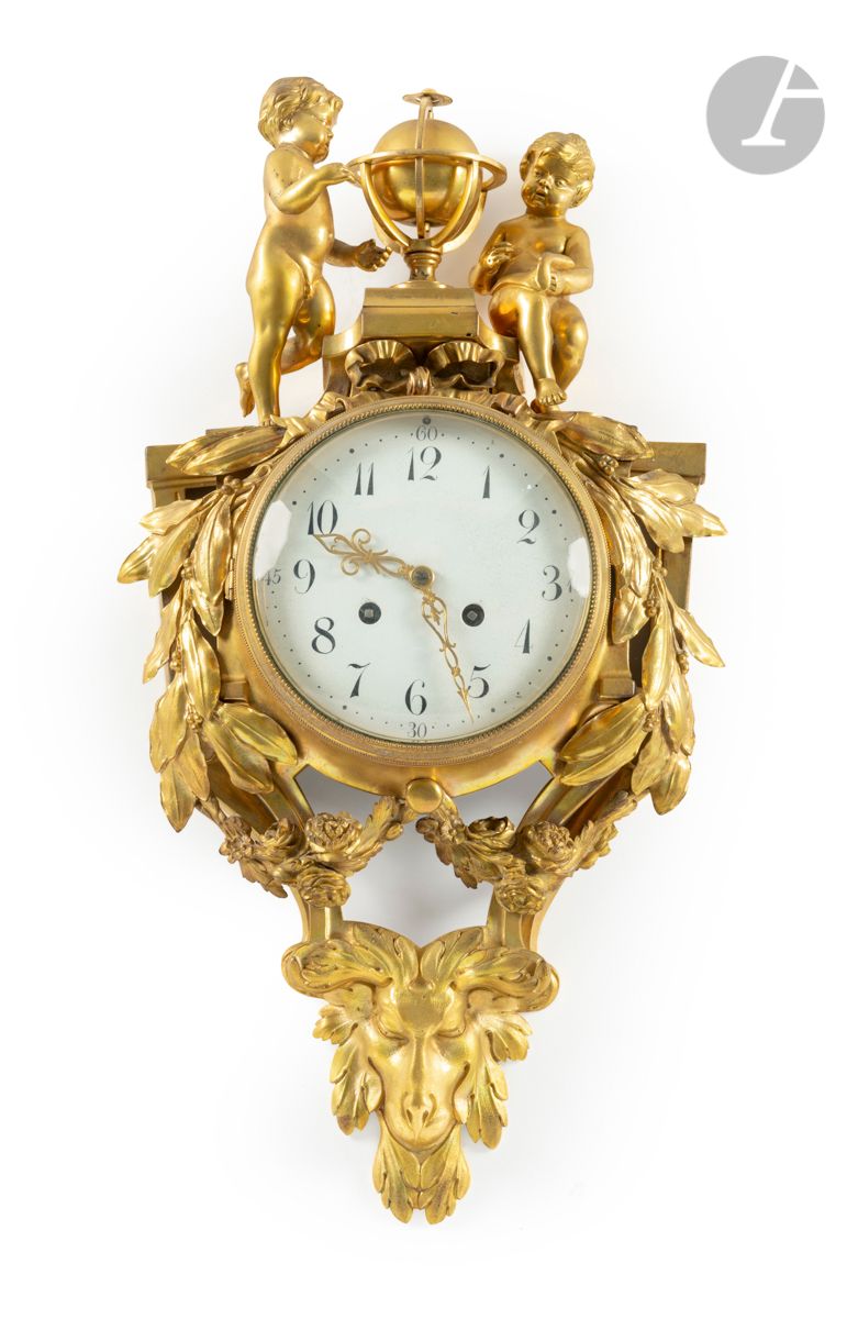 Null Gilt bronze cartel, the dial with Arabic numerals surmounted by a sphere fl&hellip;