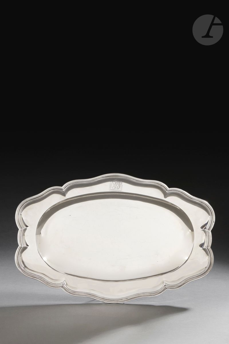 Null PARIS 1742 - 1743
Silver dish of oval form bordered with nets on the contou&hellip;