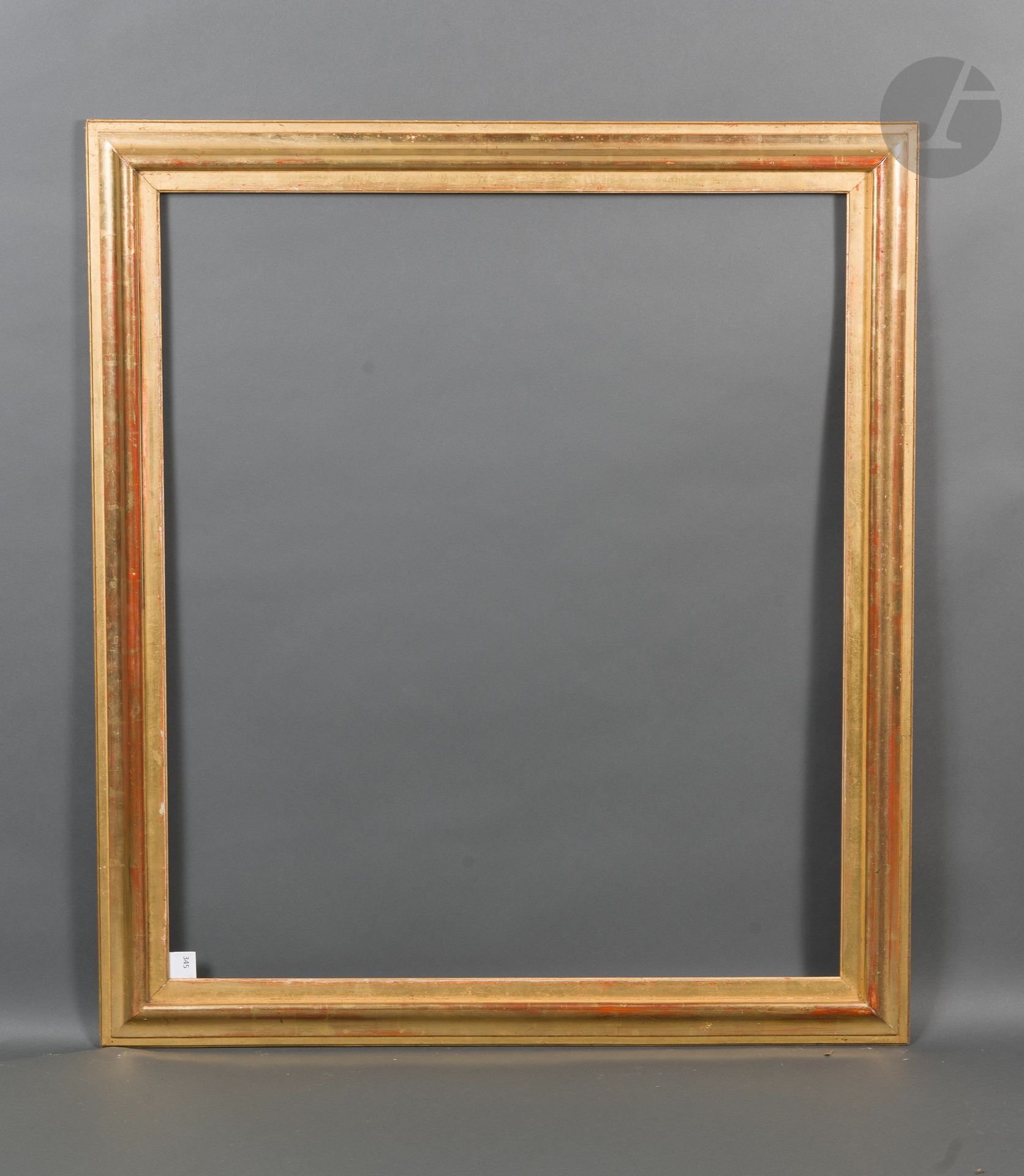 Null Frame with reversed profile in molded and gilded wood, trace of label on th&hellip;