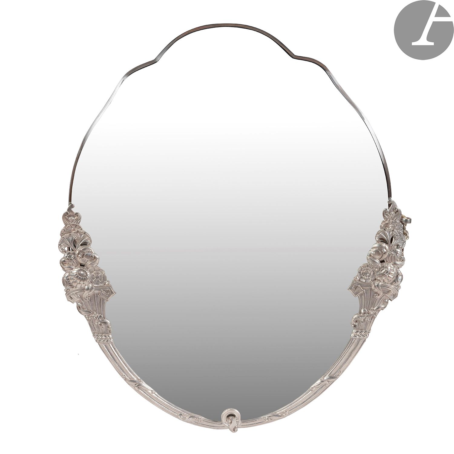 Null STYLE ART DÉCO - COLLECTION GEORGES TERZIAN
Miroir ovale en métal chromé à &hellip;