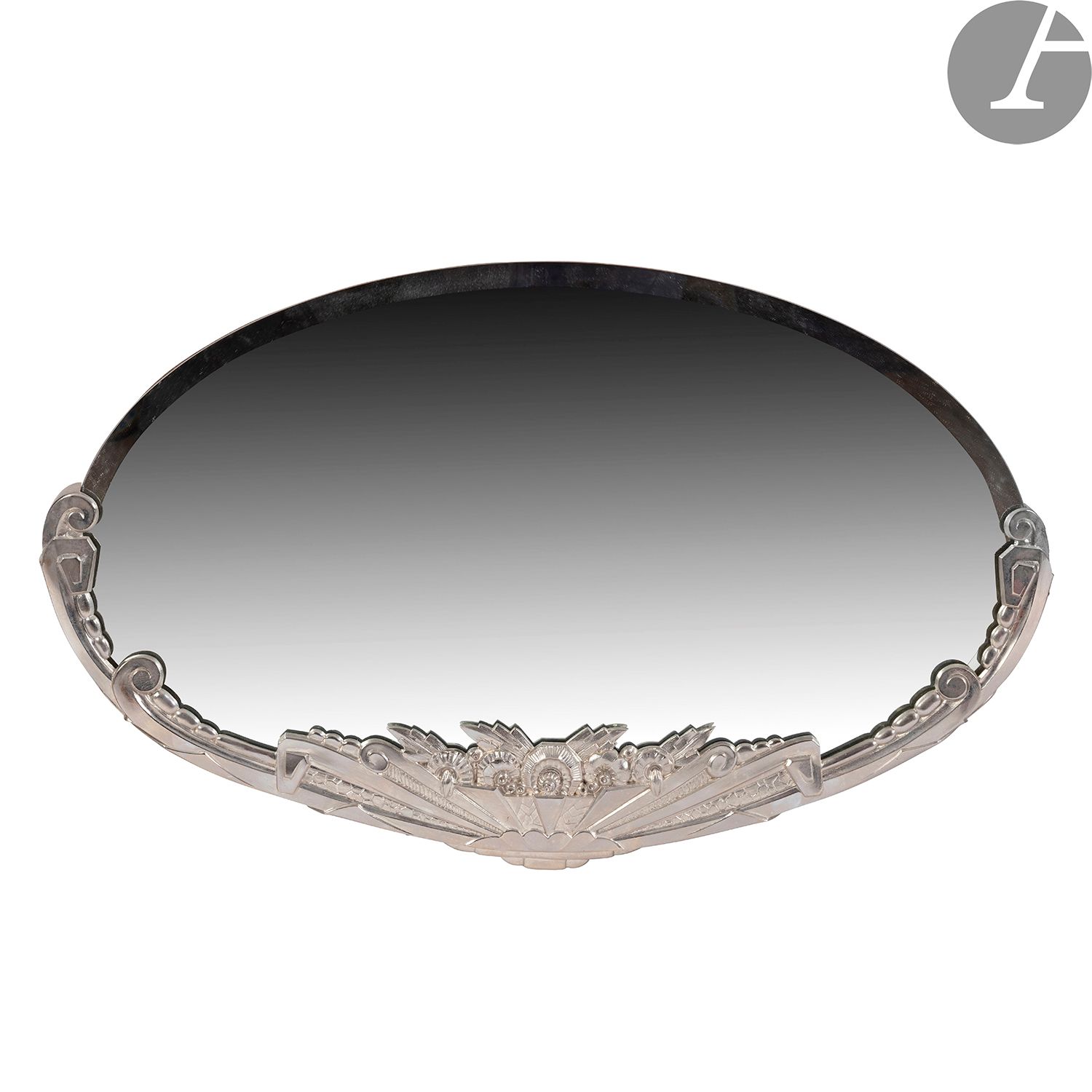 Null STYLE ART DÉCO - COLLECTION GEORGES TERZIAN
Miroir ovale en métal chromé à &hellip;
