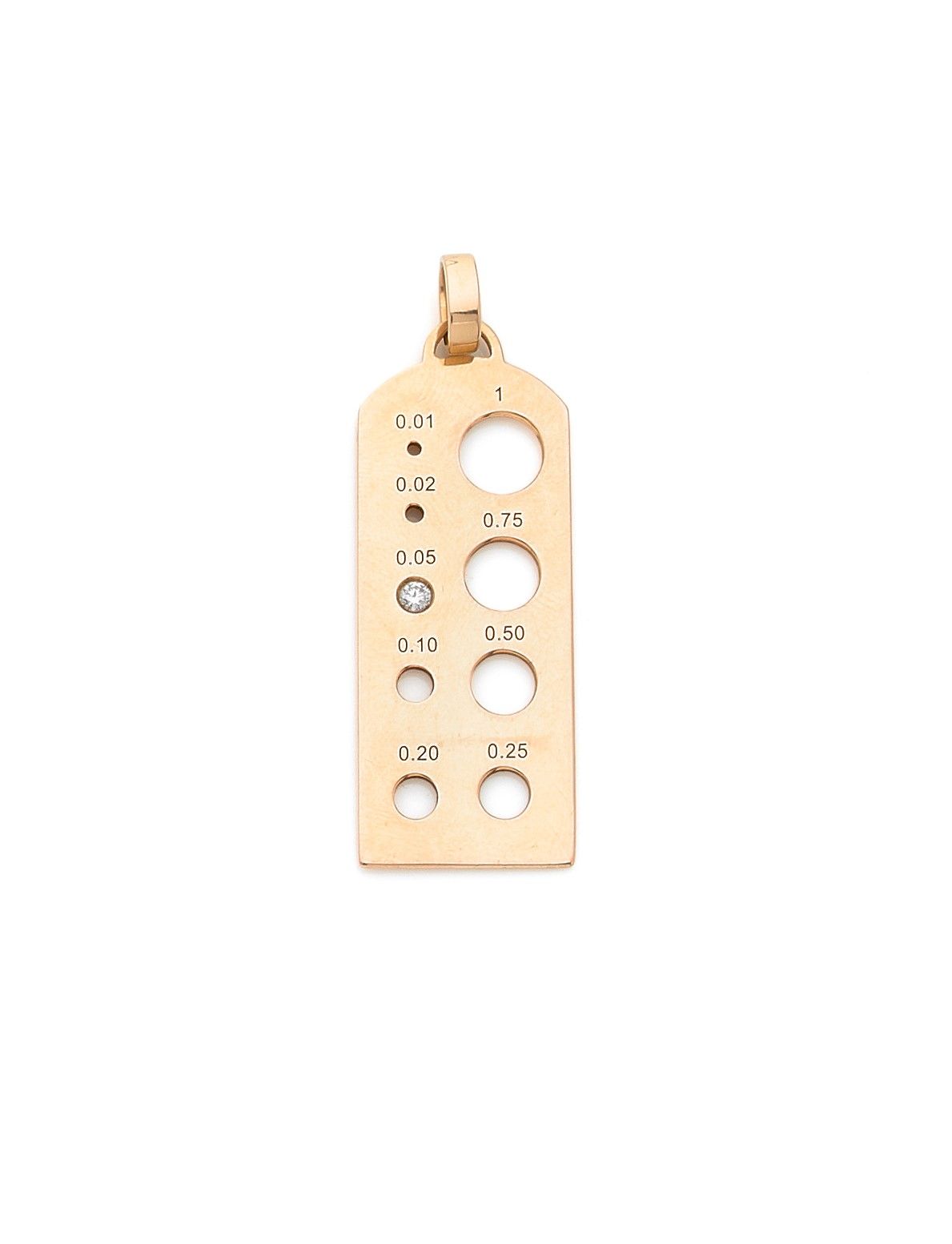 Null FREDPendant
in 18K (750) gold, set with a round brilliant-cut diamond. Sign&hellip;