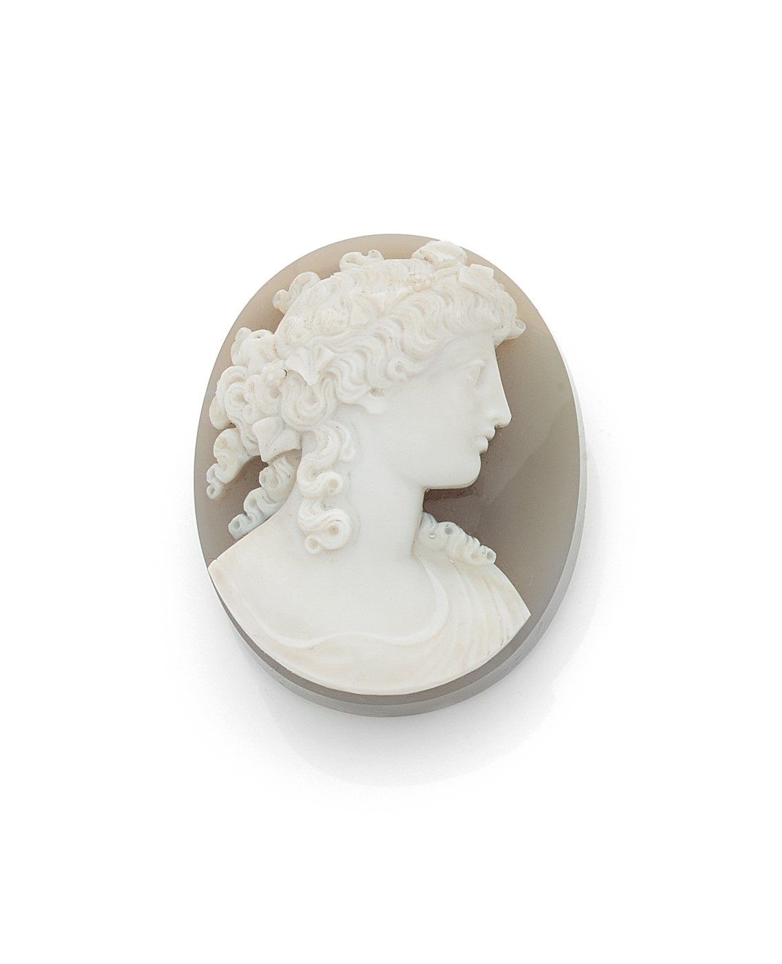 Null Cameo on two layers agate, carved with a profile portrait of a young woman.&hellip;