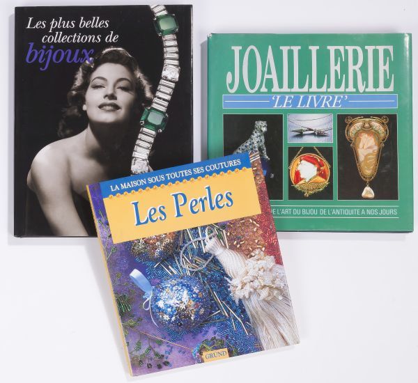 Null Lot de 3 livres :

- S.PAPI - A.RHODES, Les plus belles collections de bijo&hellip;