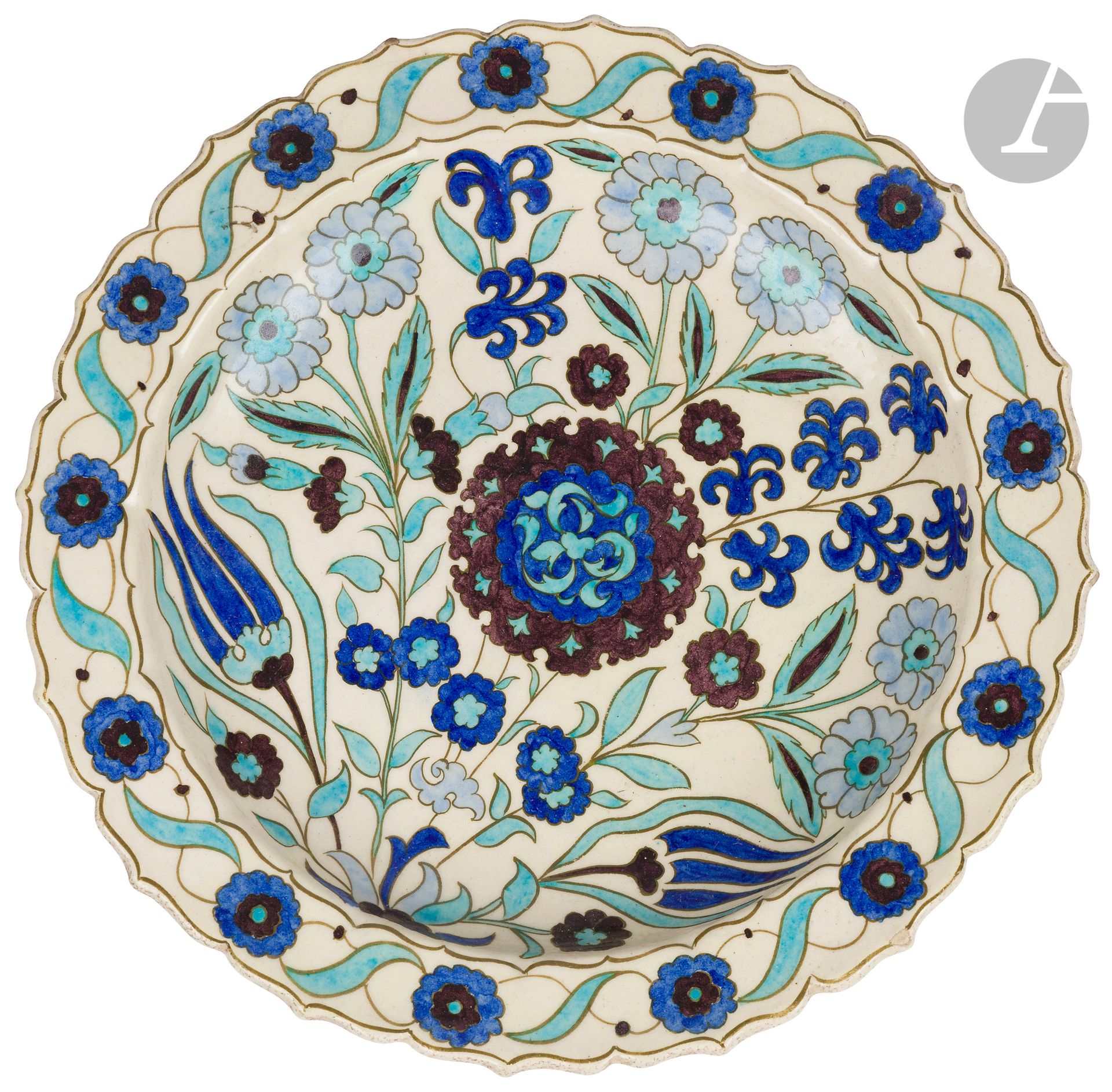 Null LACHENAL, Edmond (1850-1930), Iznik风格的盘子，19世纪末-20世纪初
陶器盘子的彩绘色调以蓝色为主，上面有郁金香、&hellip;