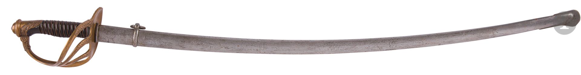 Null Sabre d’officier de cavalerie modèle 1822-82. 
Poignée en corne avec filigr&hellip;