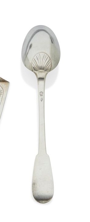 Null 里尔的管辖权--圣-梅尔 1790年
银质炖菜勺，单层模型，勺子上有辐射通道。
金匠大师：Jacques Joseph LECOUTRE
重量：105&hellip;