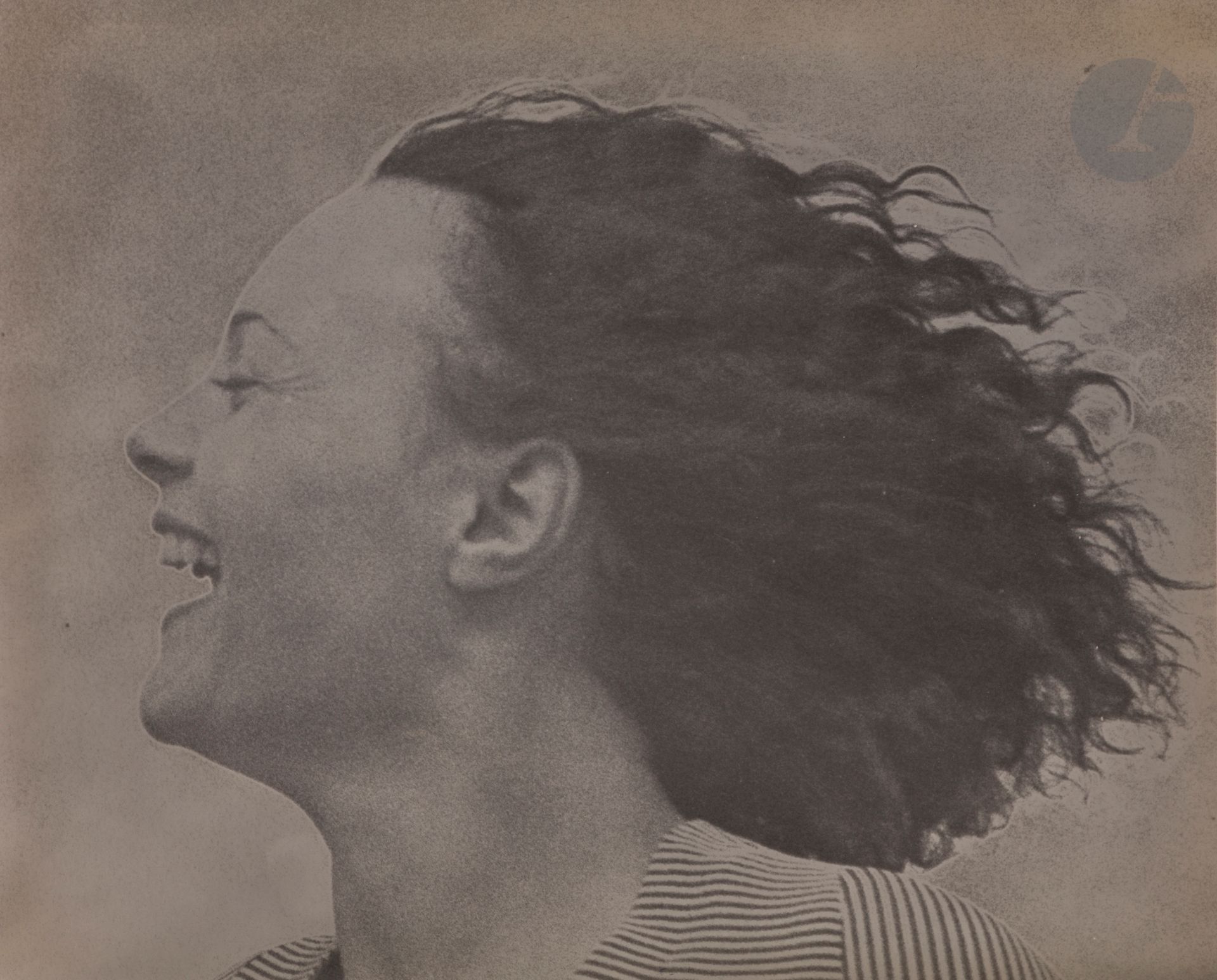 Null 让-莫拉尔(1906-1999)
朱丽叶笑了（日晒和负片），1930年。 
两（2）张复古银版画，一张在Agfa-Brovira纸上，背面有墨水签名。&hellip;
