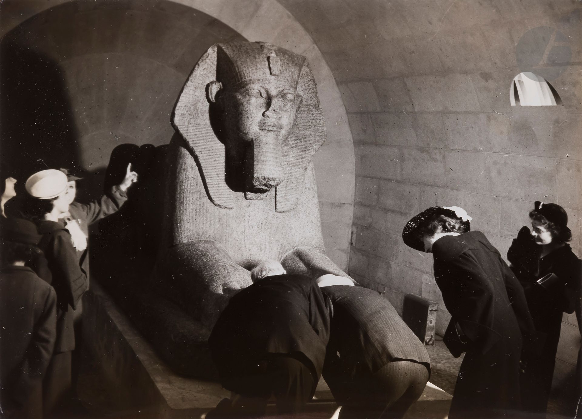 Null Brassaï (Gyula Halász, dit) 
(1899-1984)
Le grand sphinx du Musée du Louvre&hellip;