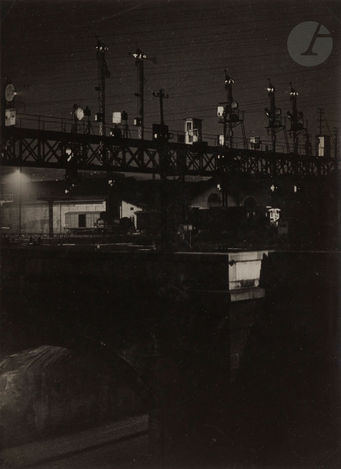 Null 布拉赛（Gyula Halász，人称）（1899-1984）。
奥尔克运河的夜景。巴黎，1932年。 
复古银版画。印有 "Photo Brassa&hellip;