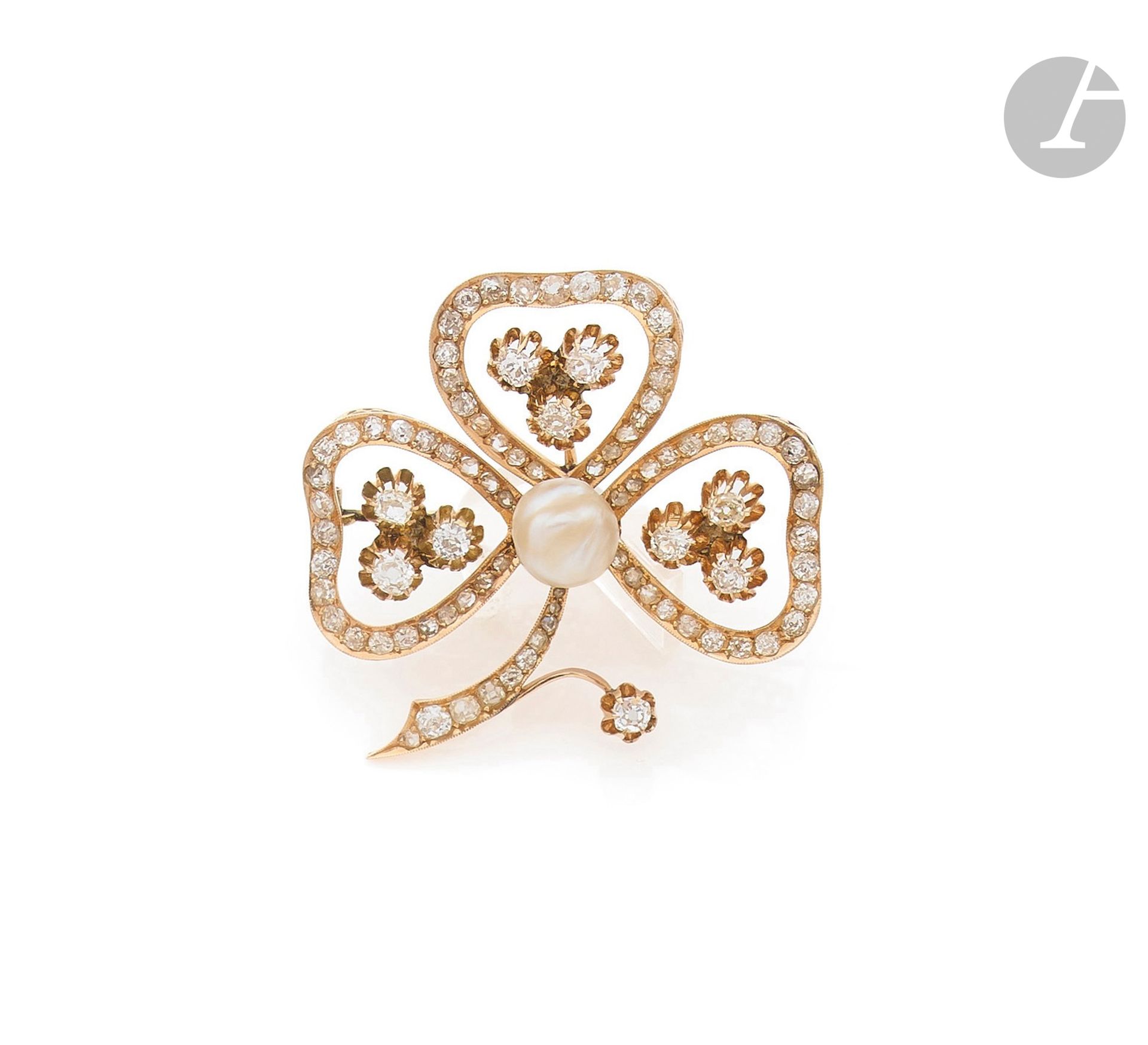 Null 9K (375) gold brooch representing a three-leaf clover, the petals hemmed wi&hellip;