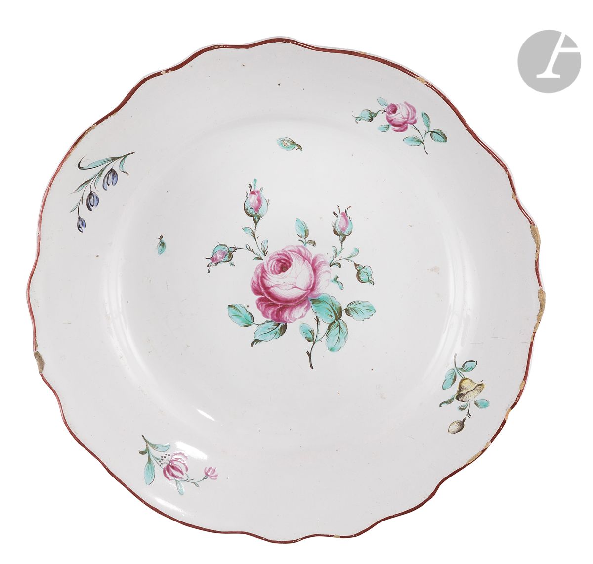 Null Tournai
Assiette en faïence à décor polychrome de rose et tiges fleuries.
X&hellip;