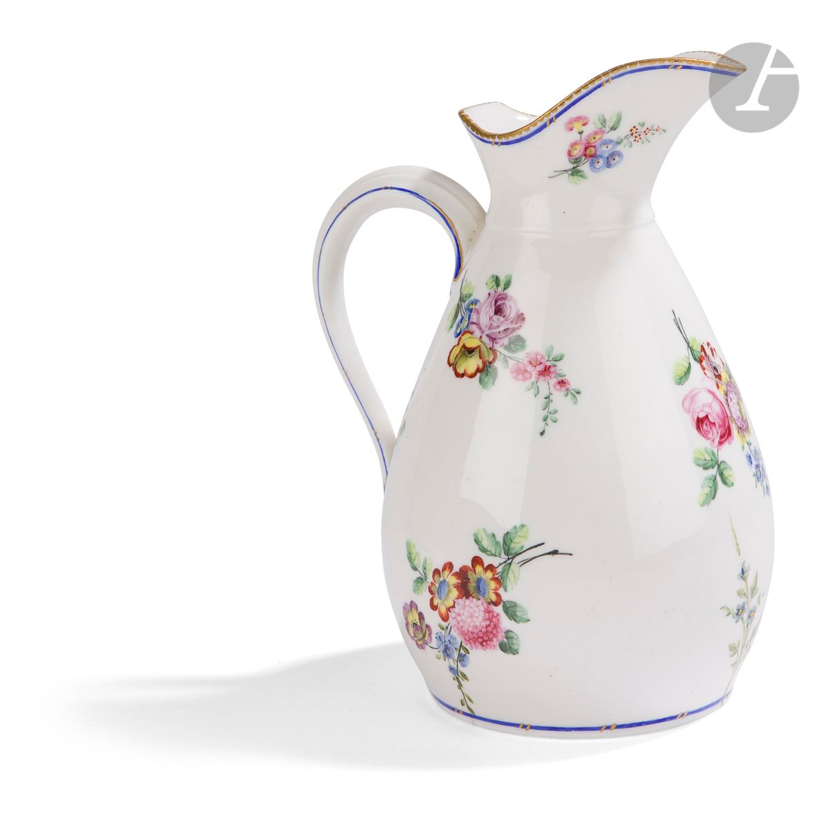 Null Sèvres
Broc ordinaire en porcelaine tendre à décor polychrome de bouquets d&hellip;