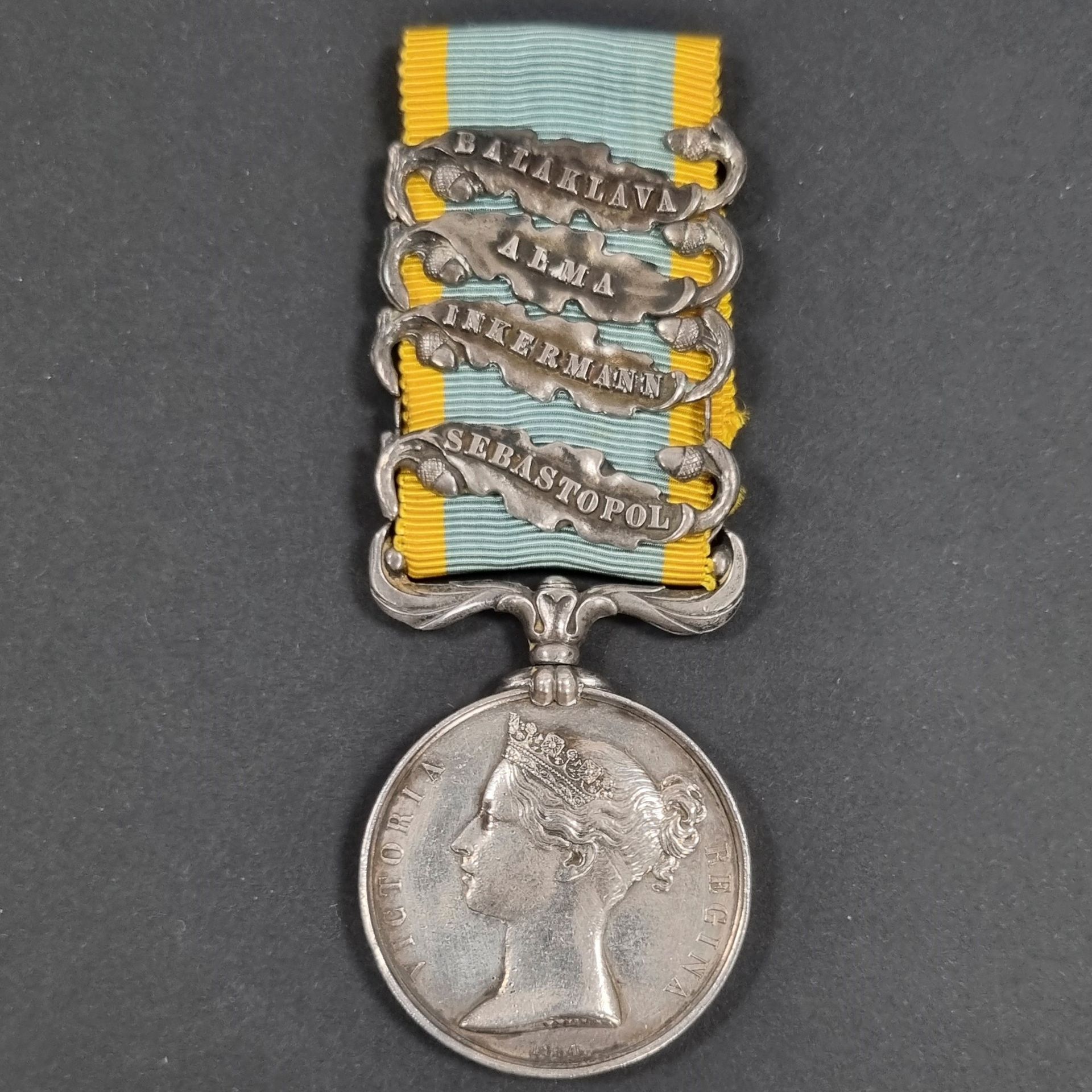 Null 大英帝国 
犯罪奖章
银质奖章，由Wyon制作。后来的丝带上有四个独立的英国扣子。 
"英克曼"，"塞巴斯托波尔"、 
"BALAKLAVA "和 "&hellip;