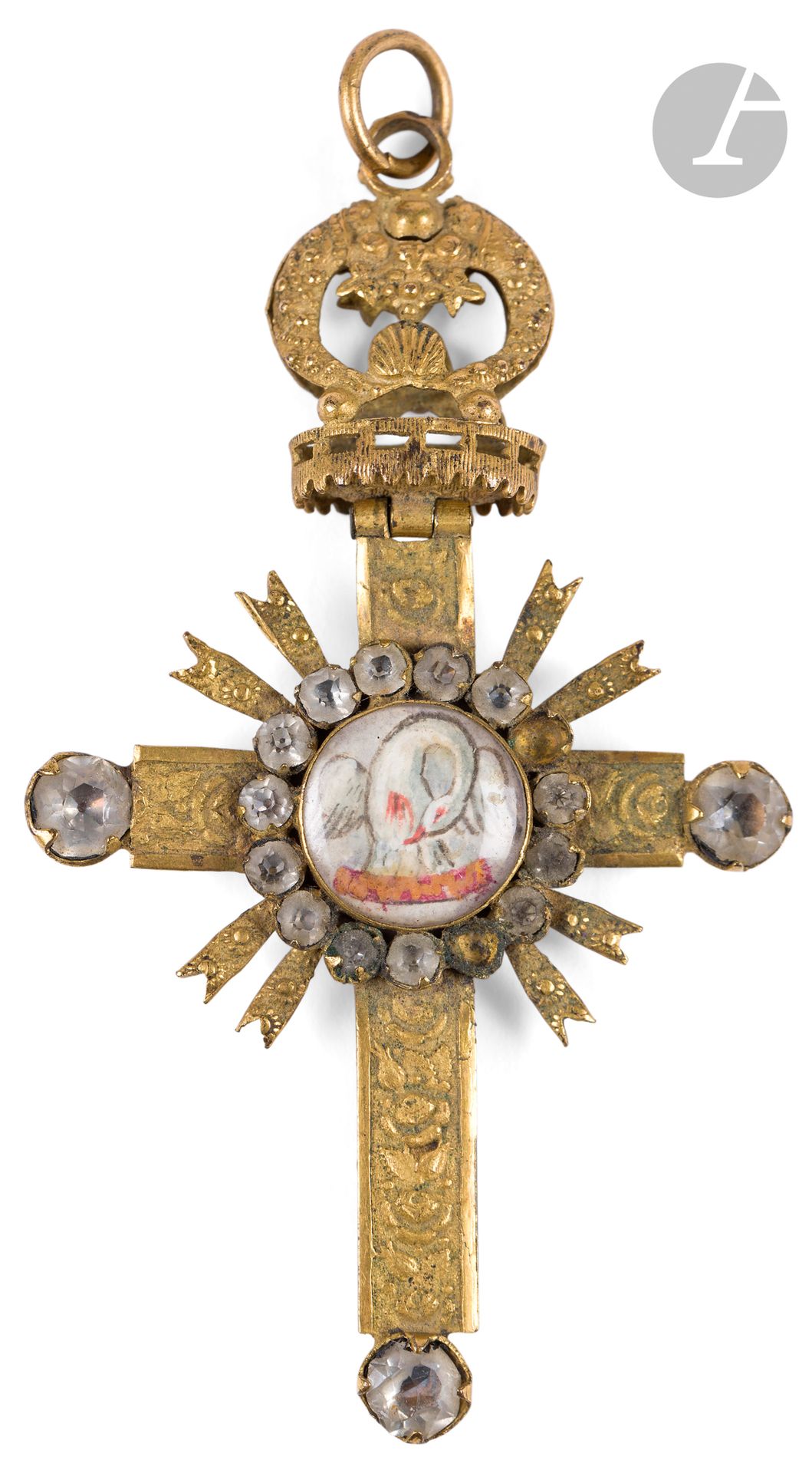 Null ATTRIBUEE AU XVIIIe SIECLE
Croix montée en pendentif en alliage cuivreux au&hellip;