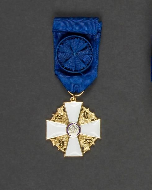 Null FINLANDE
ORDRE DE LA ROSE BLANCHE, créé en 1919. 
Croix de chevalier de 1e &hellip;