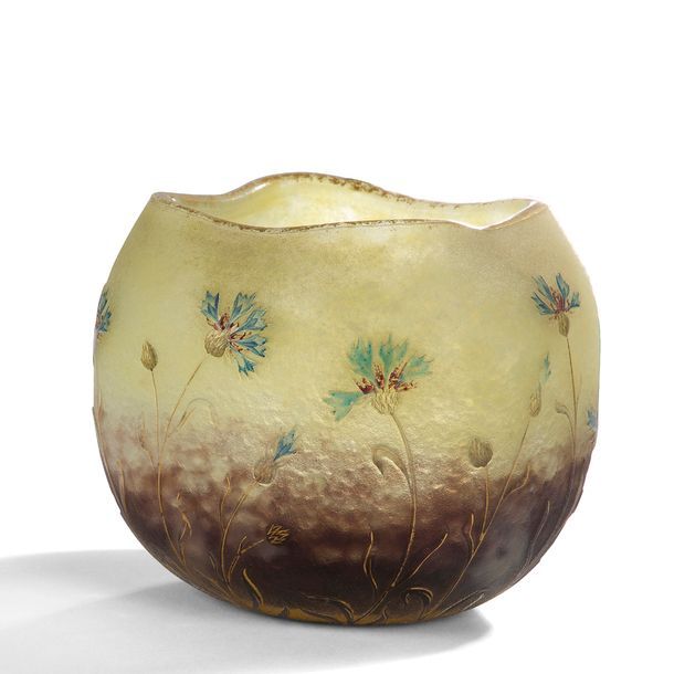 Null DAUM NANCY
Centaurées 
Vase pansu à col mouvementé.
Épreuve en verre multic&hellip;
