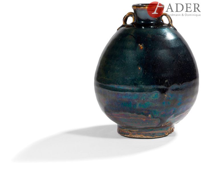 Null JAPON - Milieu Époque EDO (1603 - 1868)
Pot ovoïde à deux petites anses str&hellip;
