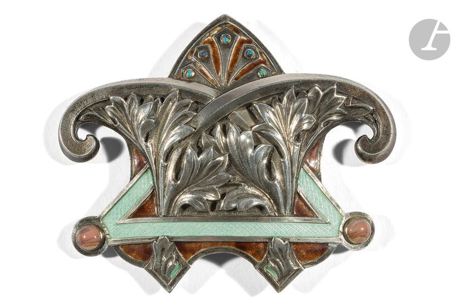 Null GEORGES FOUQUET (1862-1957)
Feuillage stylisé
Boucle de ceinture.
Épreuve e&hellip;