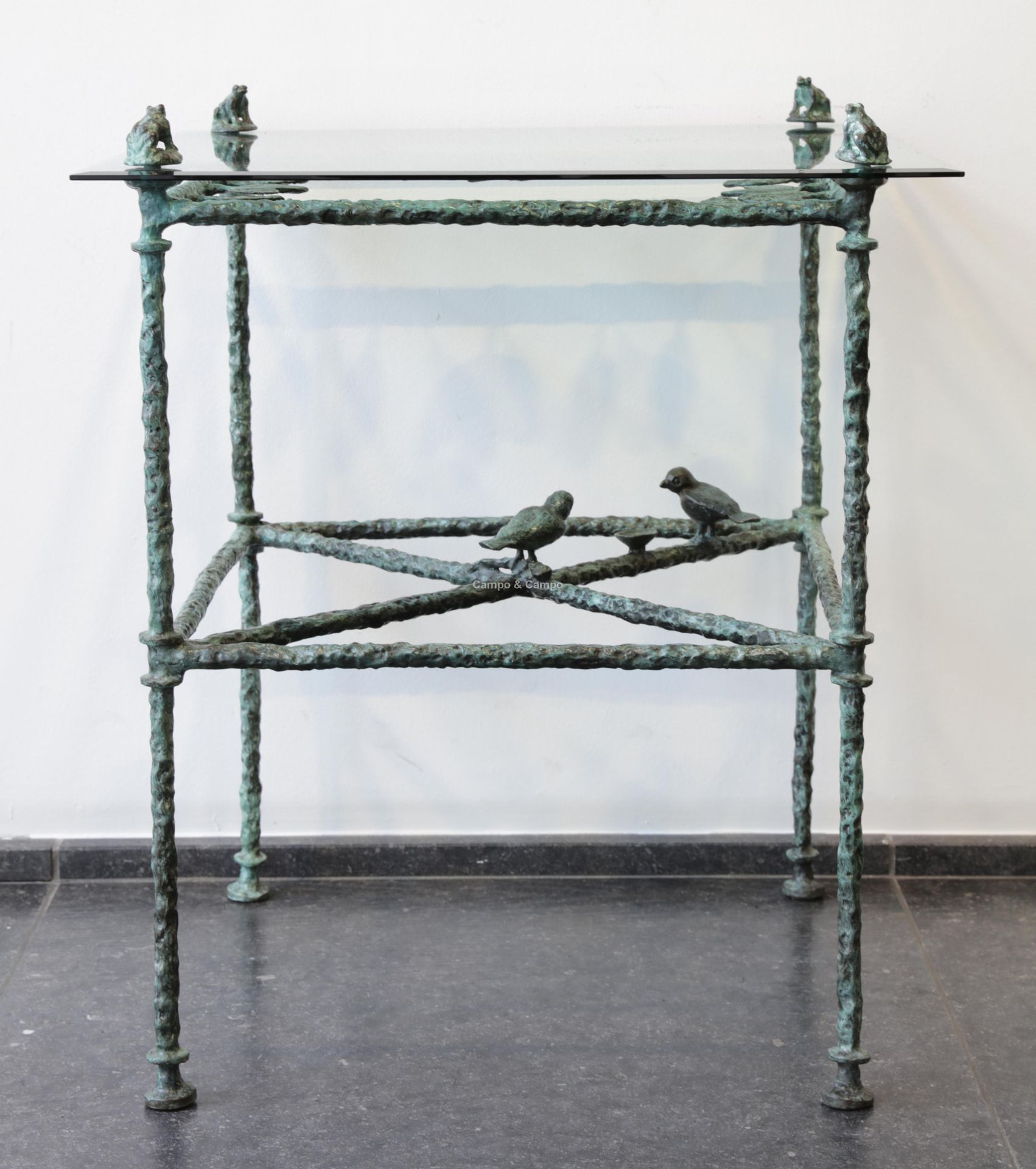 Diego Giacometti (Après/ naar) Table en bronze à decor de grenouilles et d'oisea&hellip;